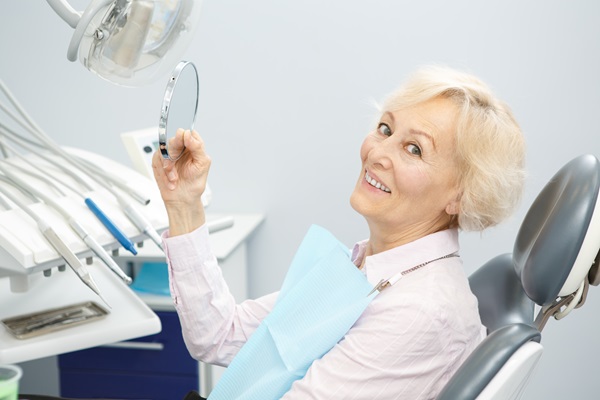 How Denture Adjustment Is Done